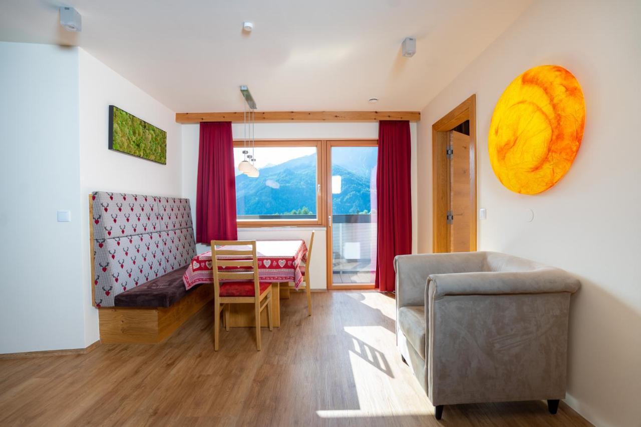 Hotel Luxapart 3*